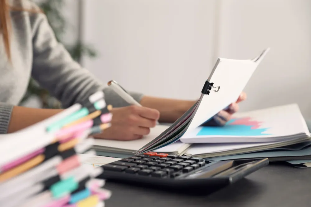 Gestion commerciale et gestion du personnel